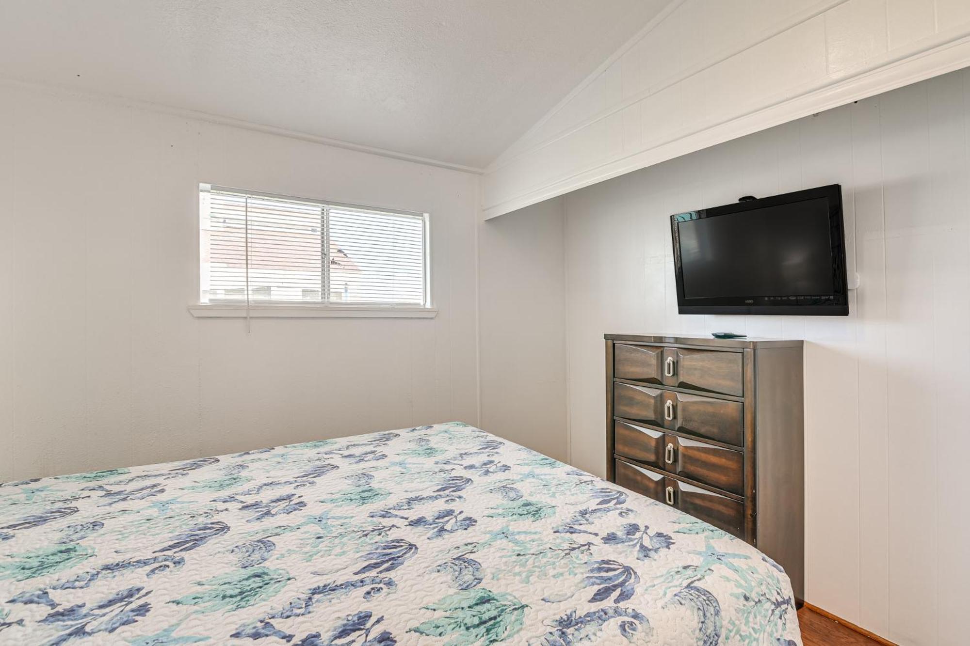 Beachfront Retreat With Deck - 5 Mi To Schlitterbahn Holiday home *