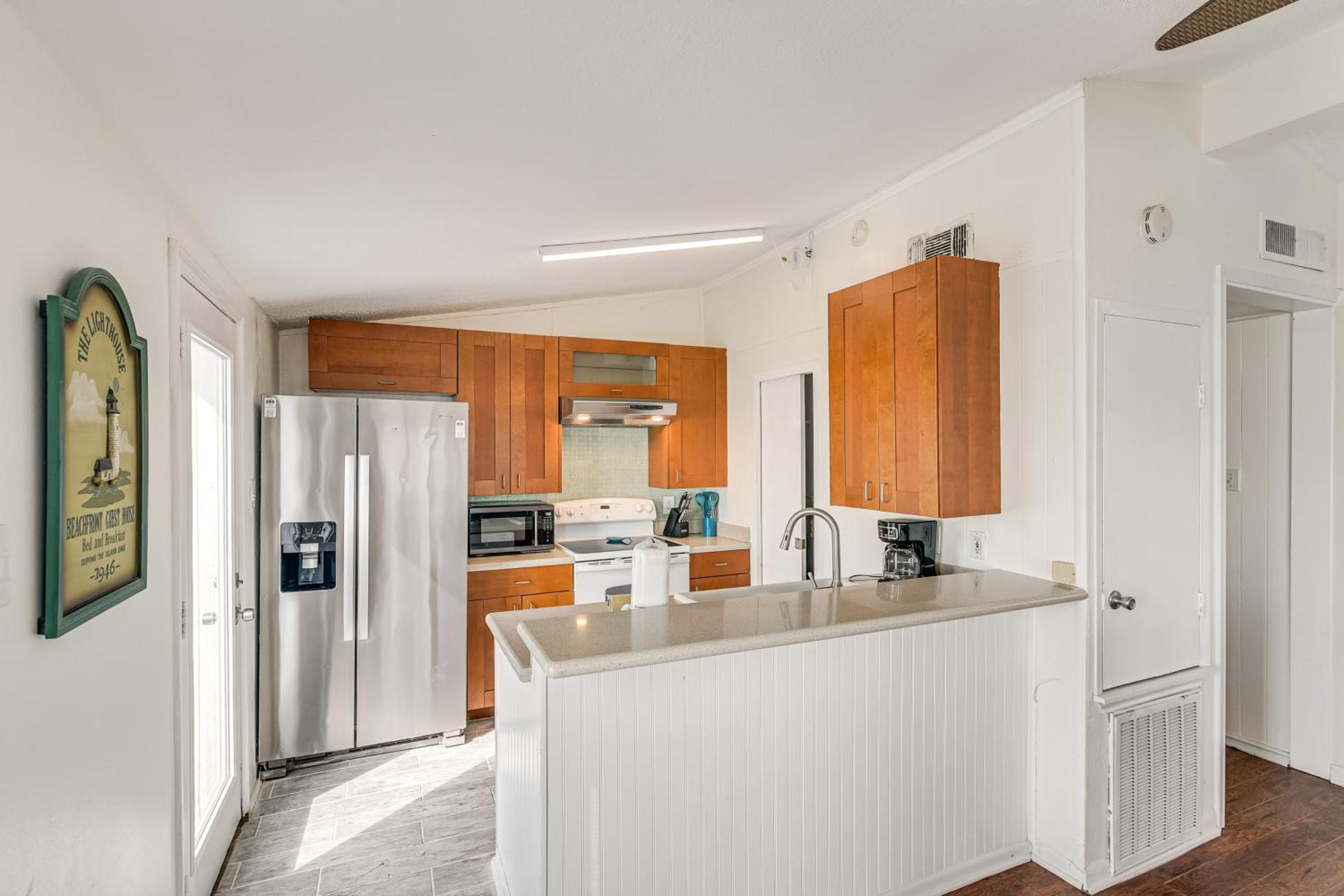 Holiday home Beachfront Retreat With Deck - 5 Mi To Schlitterbahn