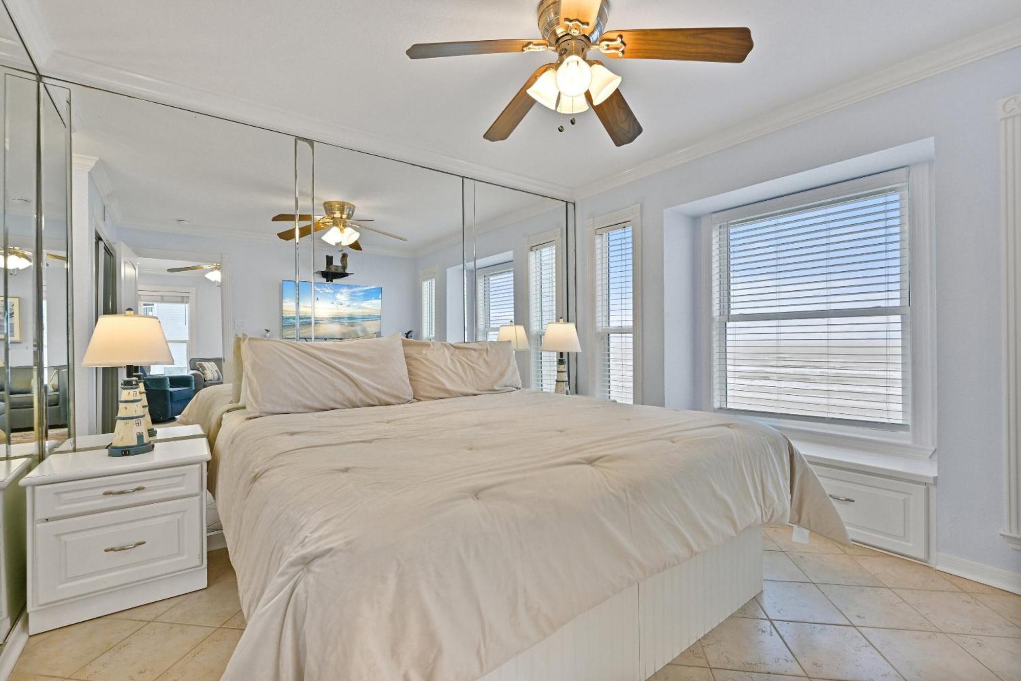 Seascape 2211 Apartment *