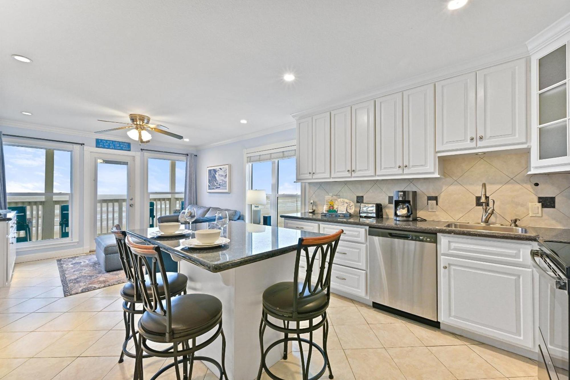 Seascape 2211 Apartment