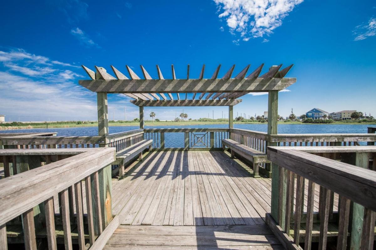 Holiday home Cozy With Amenities, Oceanbay, Views And 3 Decks! Galveston