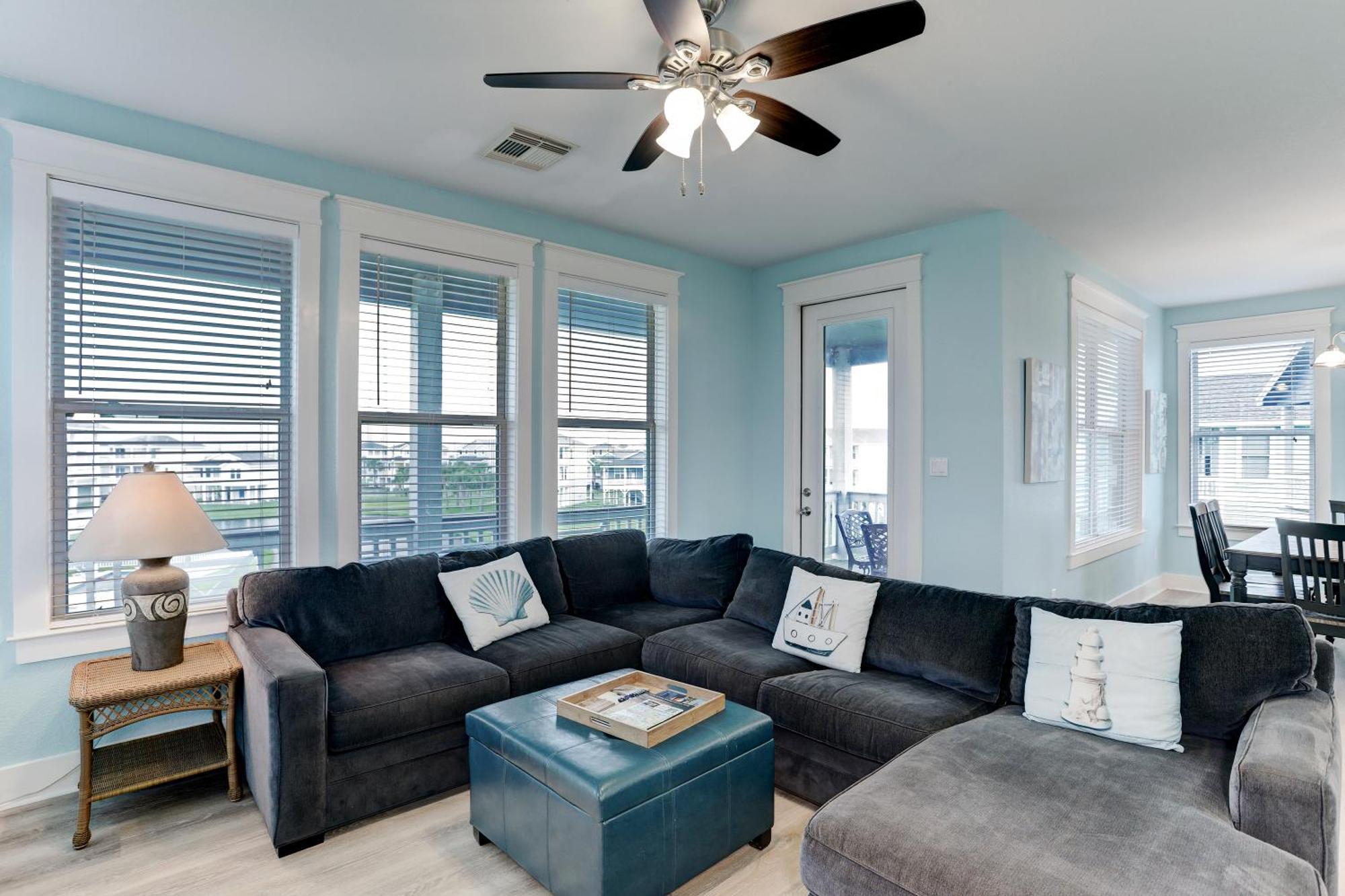 Holiday home Cozy With Amenities, Oceanbay, Views And 3 Decks!