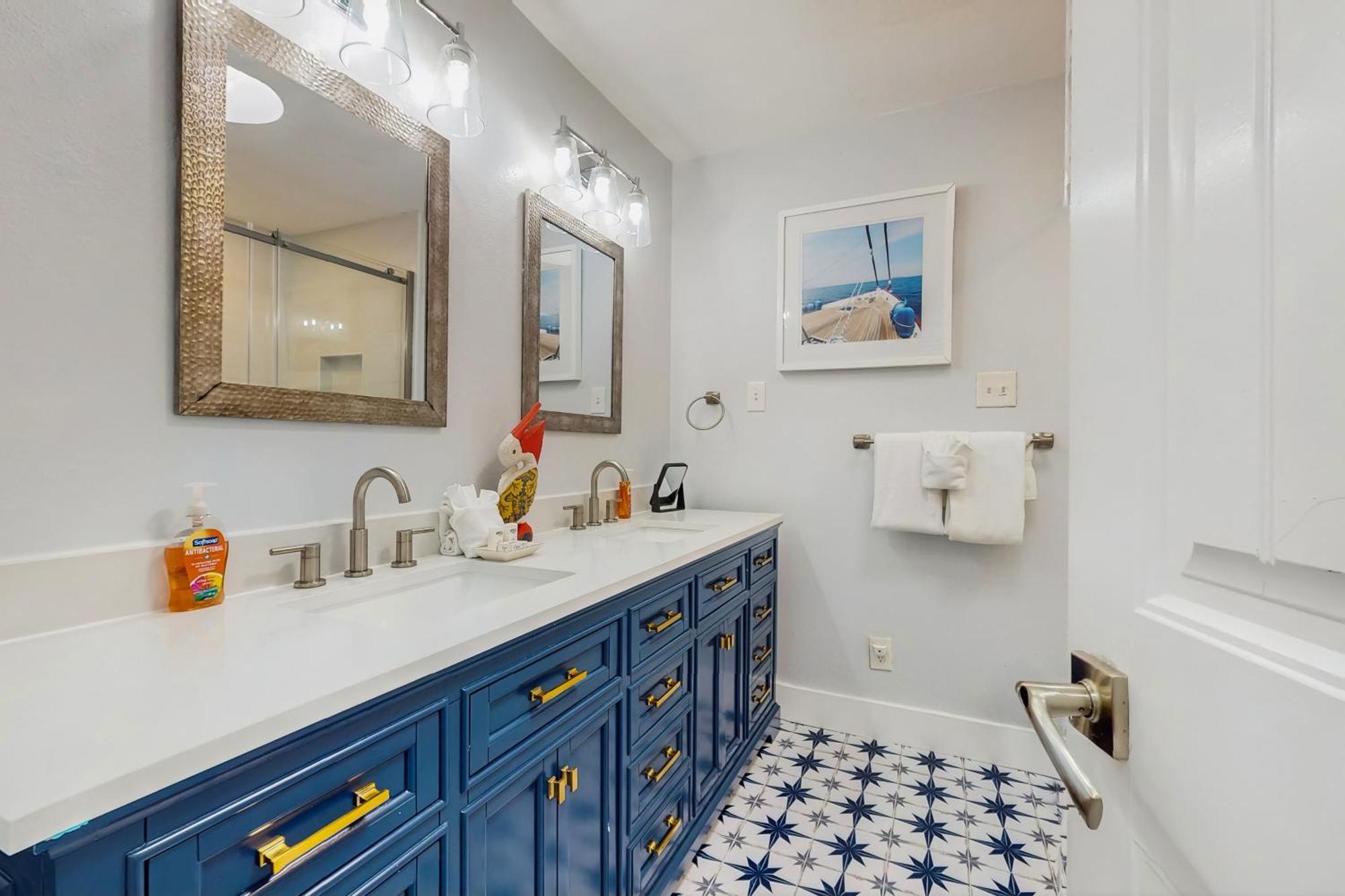 Kahala Sunrise Holiday home *