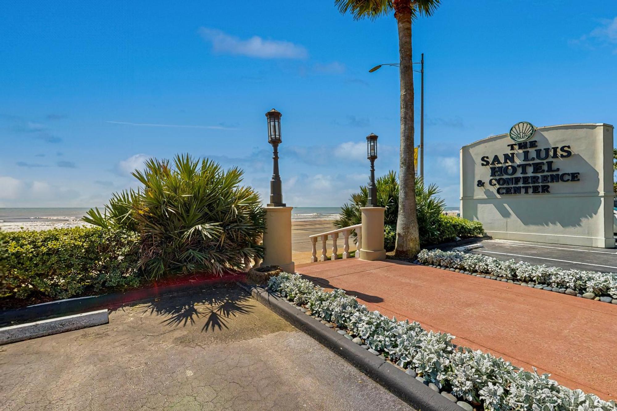 Gone Gulfin' Apartment Galveston
