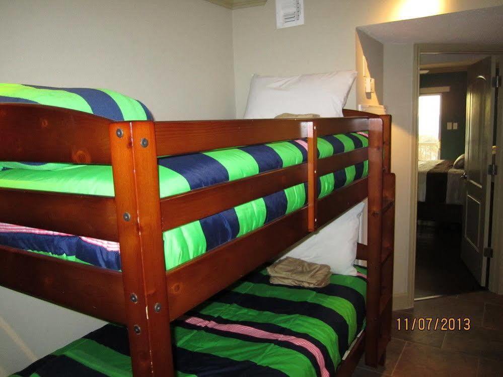 Maravilla Condos 3*