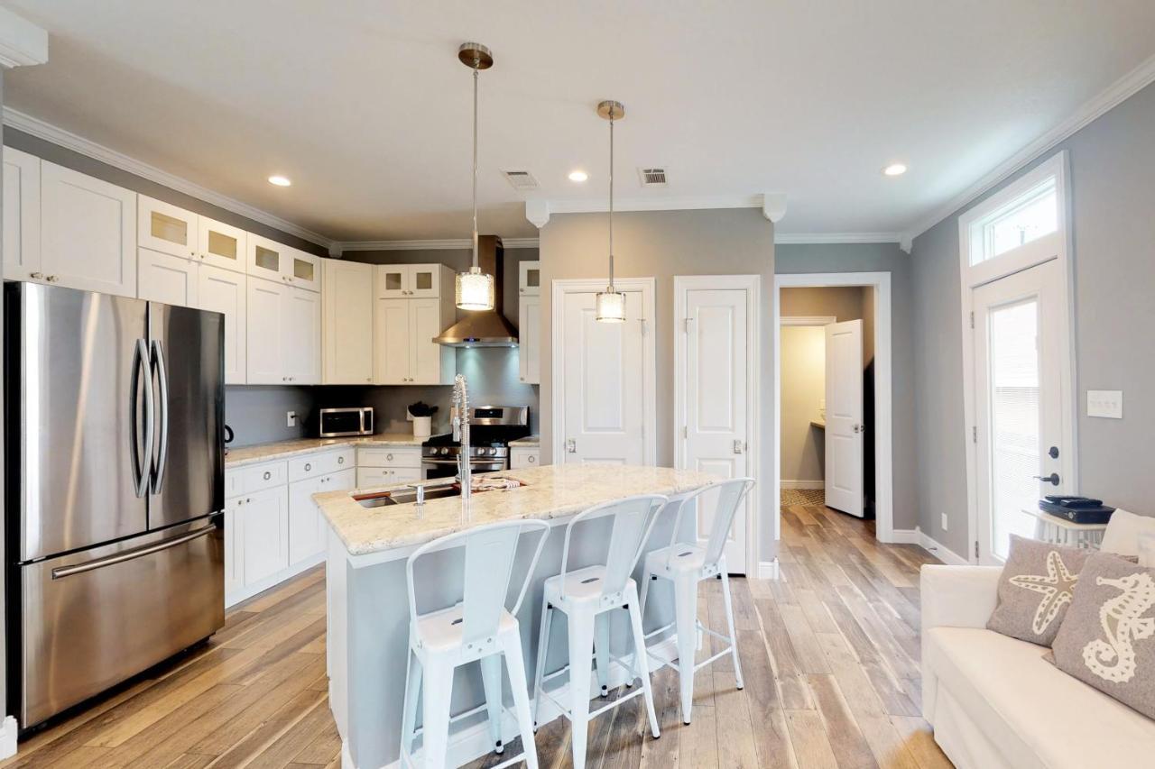 The Breezy Bungalow *