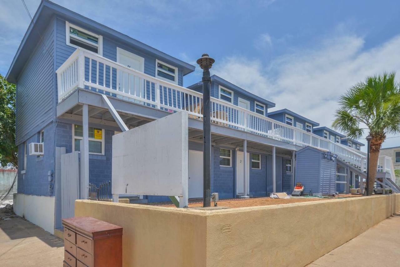 Apartment Coastal 4, Across Street From Beach Galveston