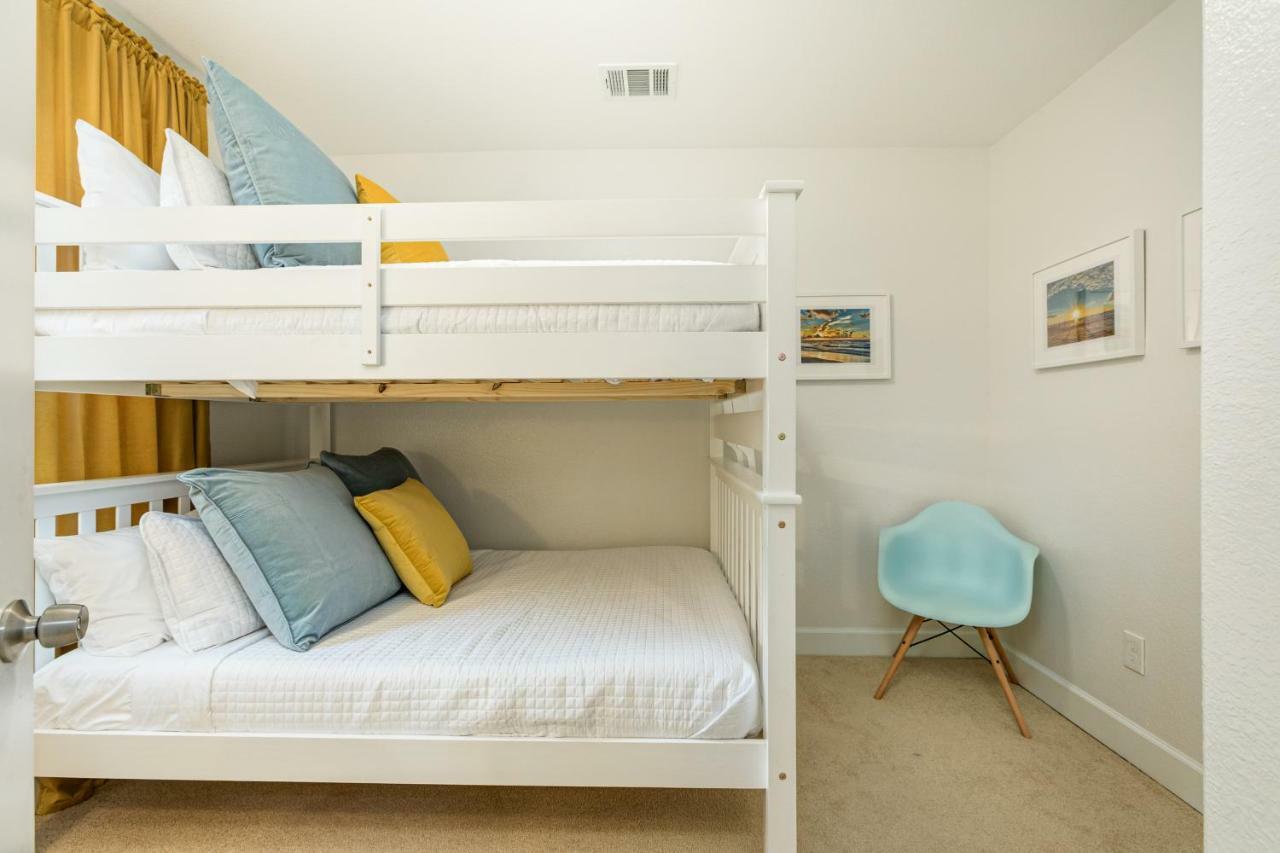 The Beachin' Bungalow Holiday home Galveston