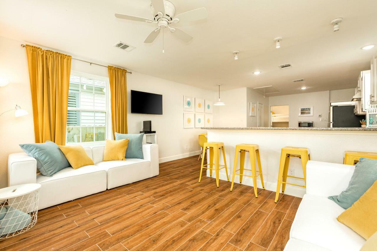 The Beachin' Bungalow Galveston