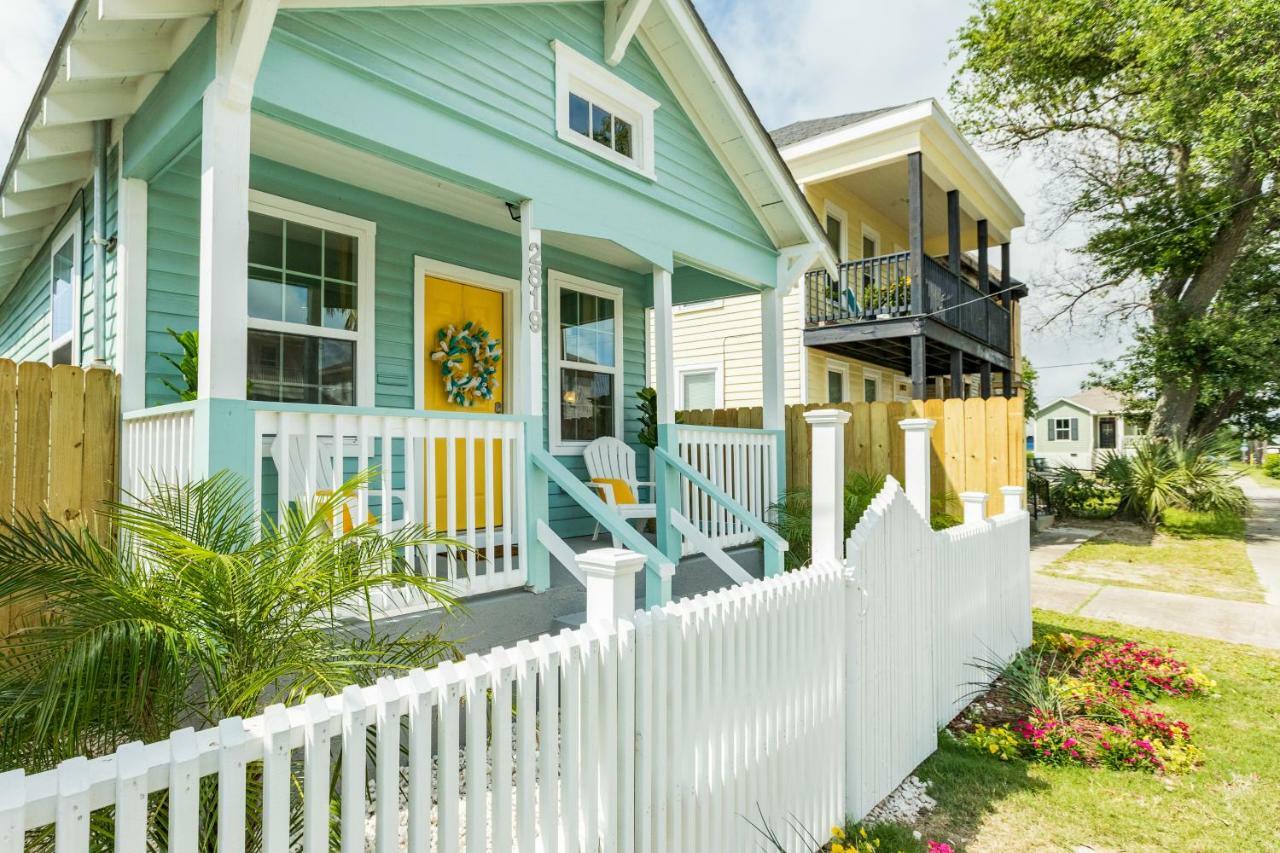 The Beachin' Bungalow Galveston