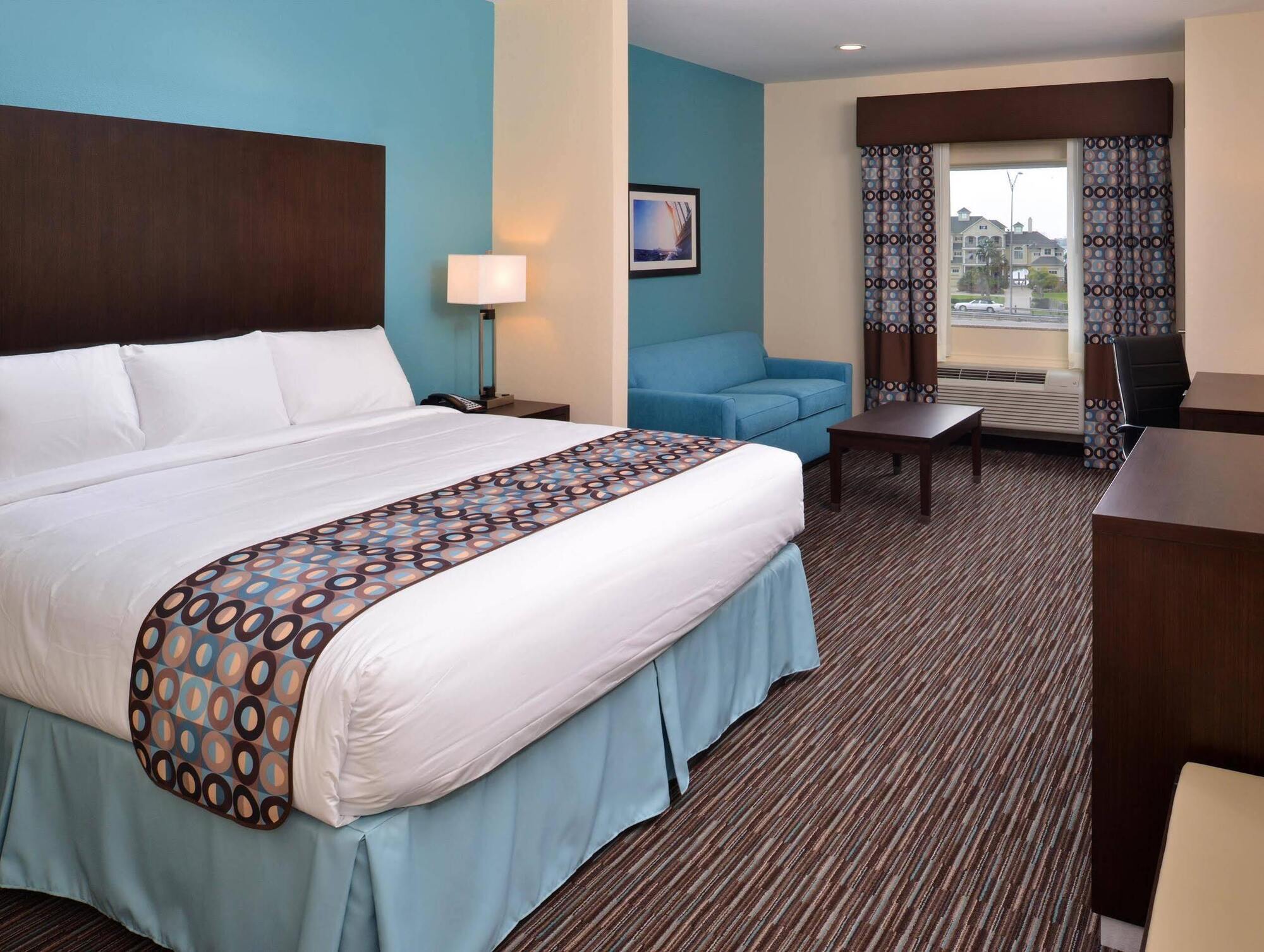 Holiday Inn Galveston Island By Ihg 3*