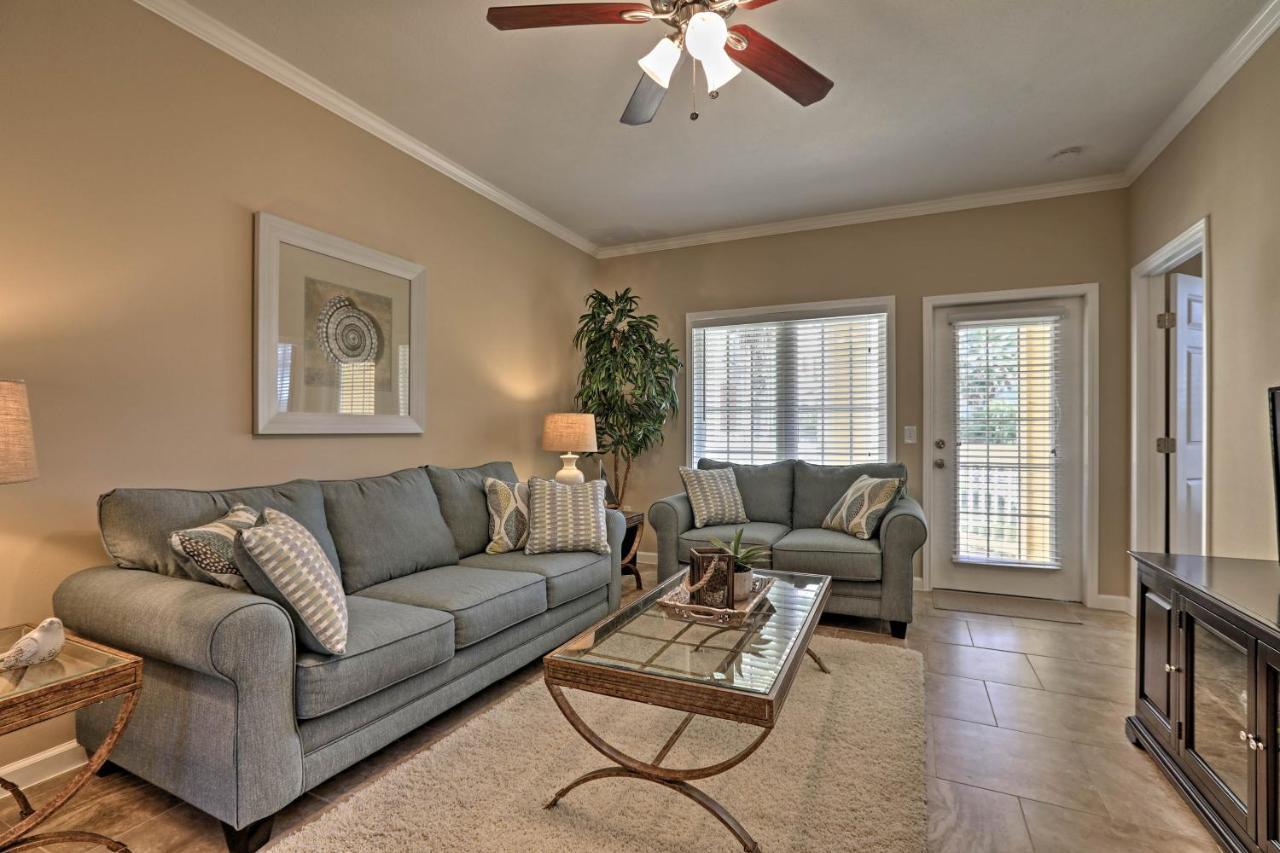 Apartment Lavish Escape Walk To The Beach! *