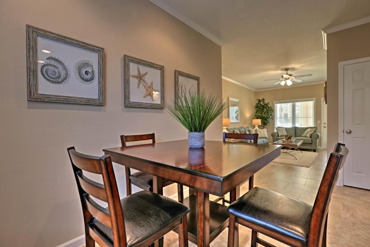 Lavish Escape Walk To The Beach! Apartment