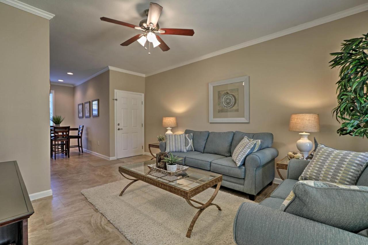 Lavish Escape Walk To The Beach! Apartment *