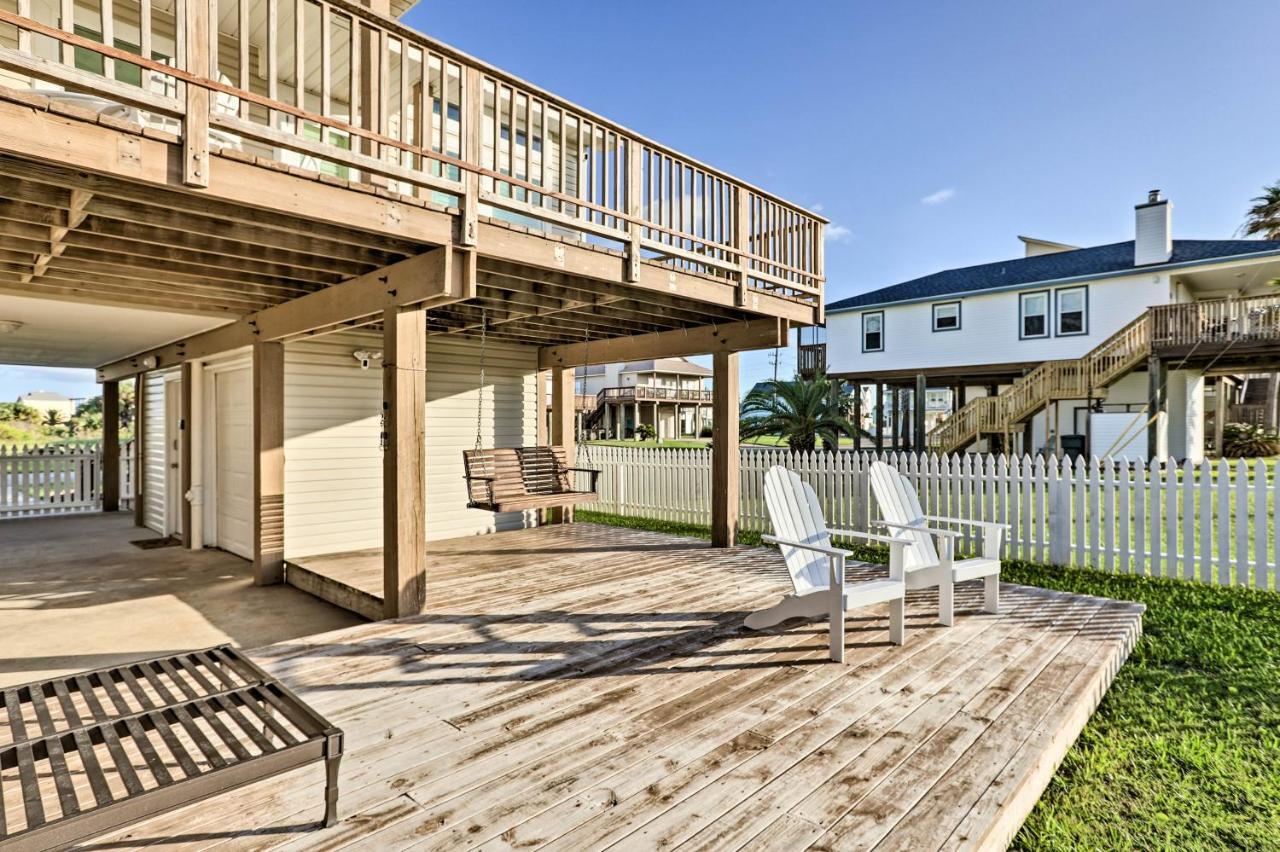 Holiday home House With Ocean Views And 2 Decks! *