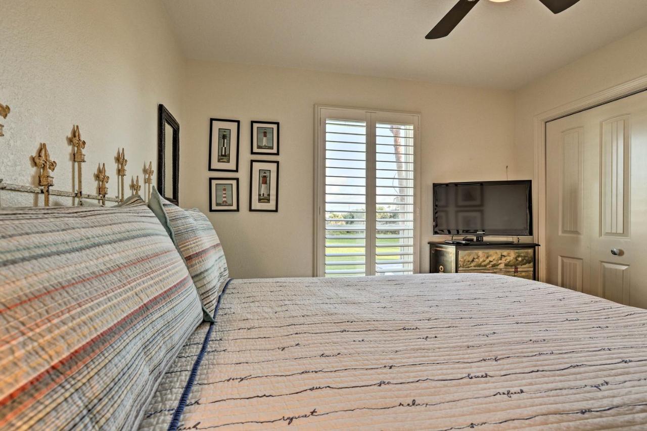 Holiday home House With Ocean Views And 2 Decks! Galveston