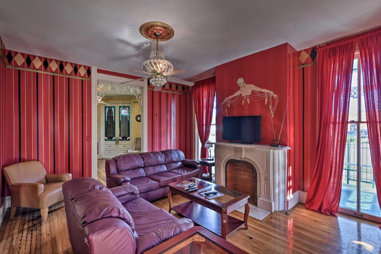 Group-friendly 1 Mi To Beach! Holiday home Galveston