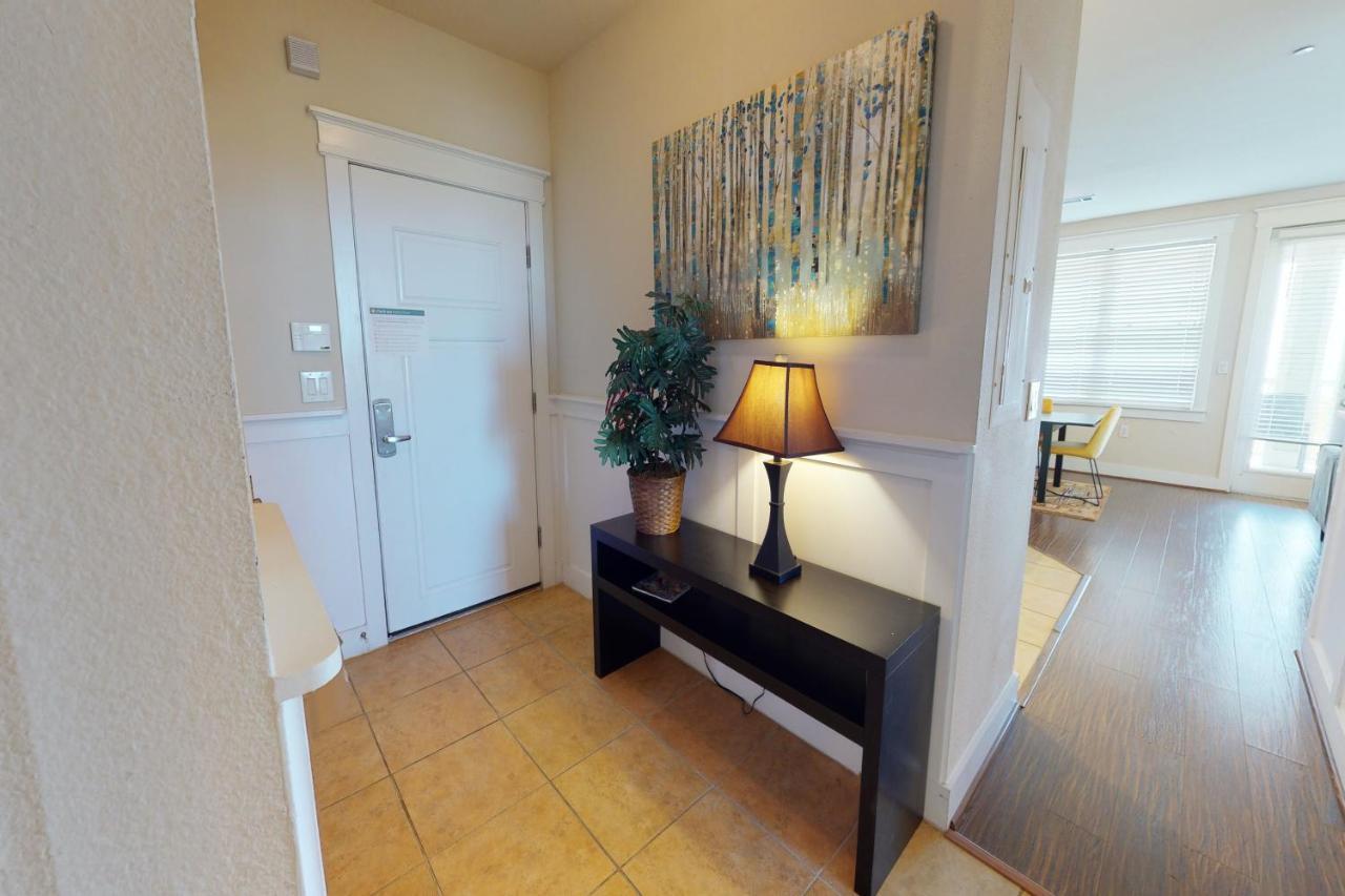 Ocean Breeze Apartment *