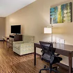 Best Western Plus Galveston Suites