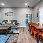 Cozy Brand New Beach House - 2 Mins To The Beach