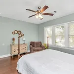 Sleeps 19! 3 Kitchens, Lr\'S, 4 Bedroom 4.5 Bth - Beauty