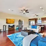 Dancing With Waves Beach House With 3 Bedrooms And 2 Baths