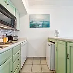 Ocean View 2 Pools -Tennis Ct - Shoreline Stays 22