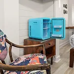 Sea Isle Sailfish Canal Front In Popular Sea Isle Pet Friendly