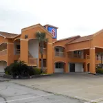 Island Inn By Oyo Galveston Beach, Tx