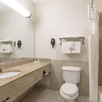 Baymont By Wyndham Galveston