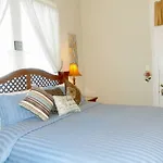 Coastal Dreams Bed & Breakfast