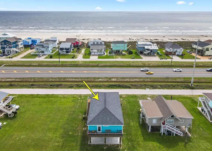 Welcome To Arandel With A Lovely Ocean View