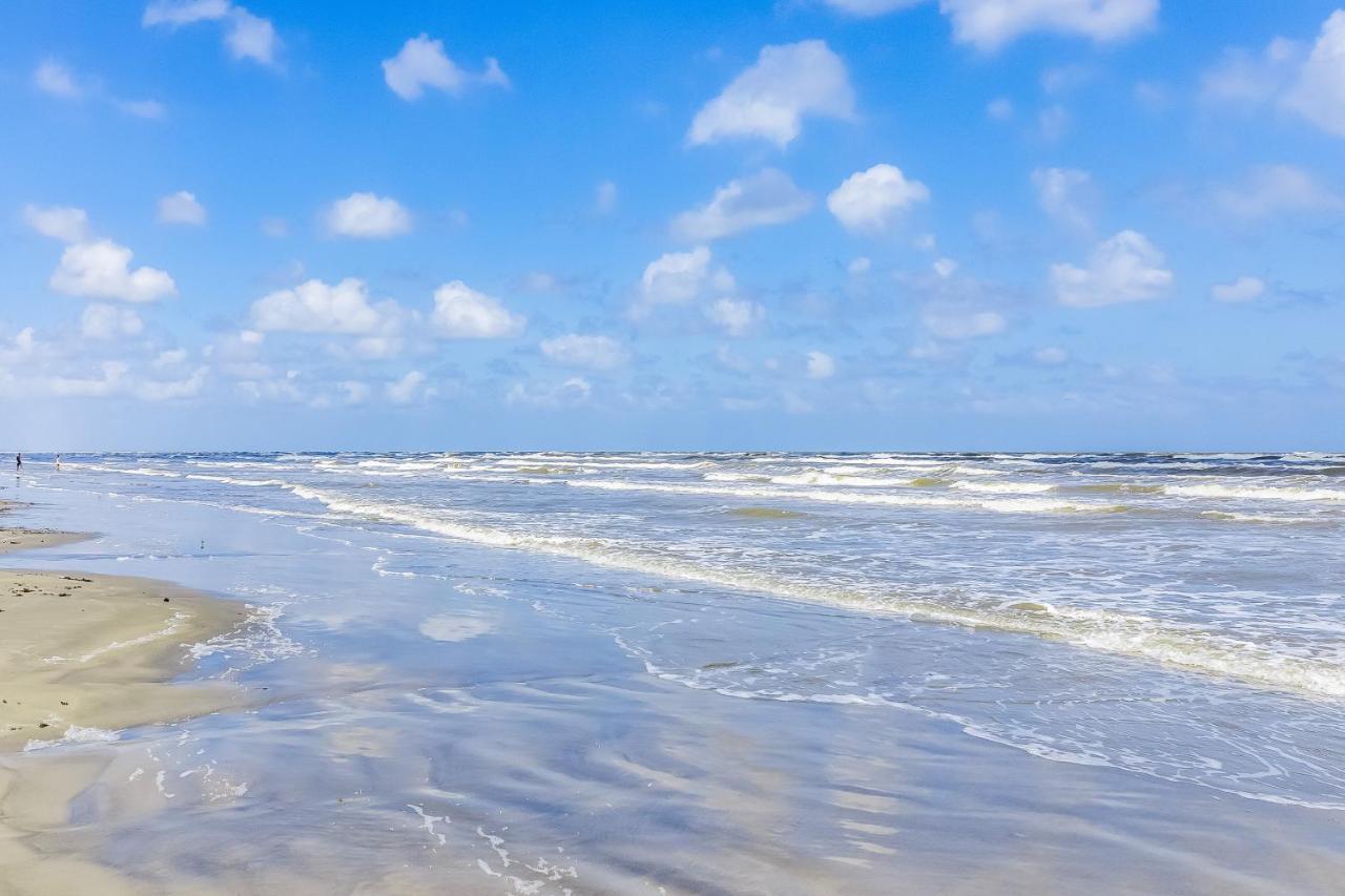 Beachside Retreat Holiday home Galveston