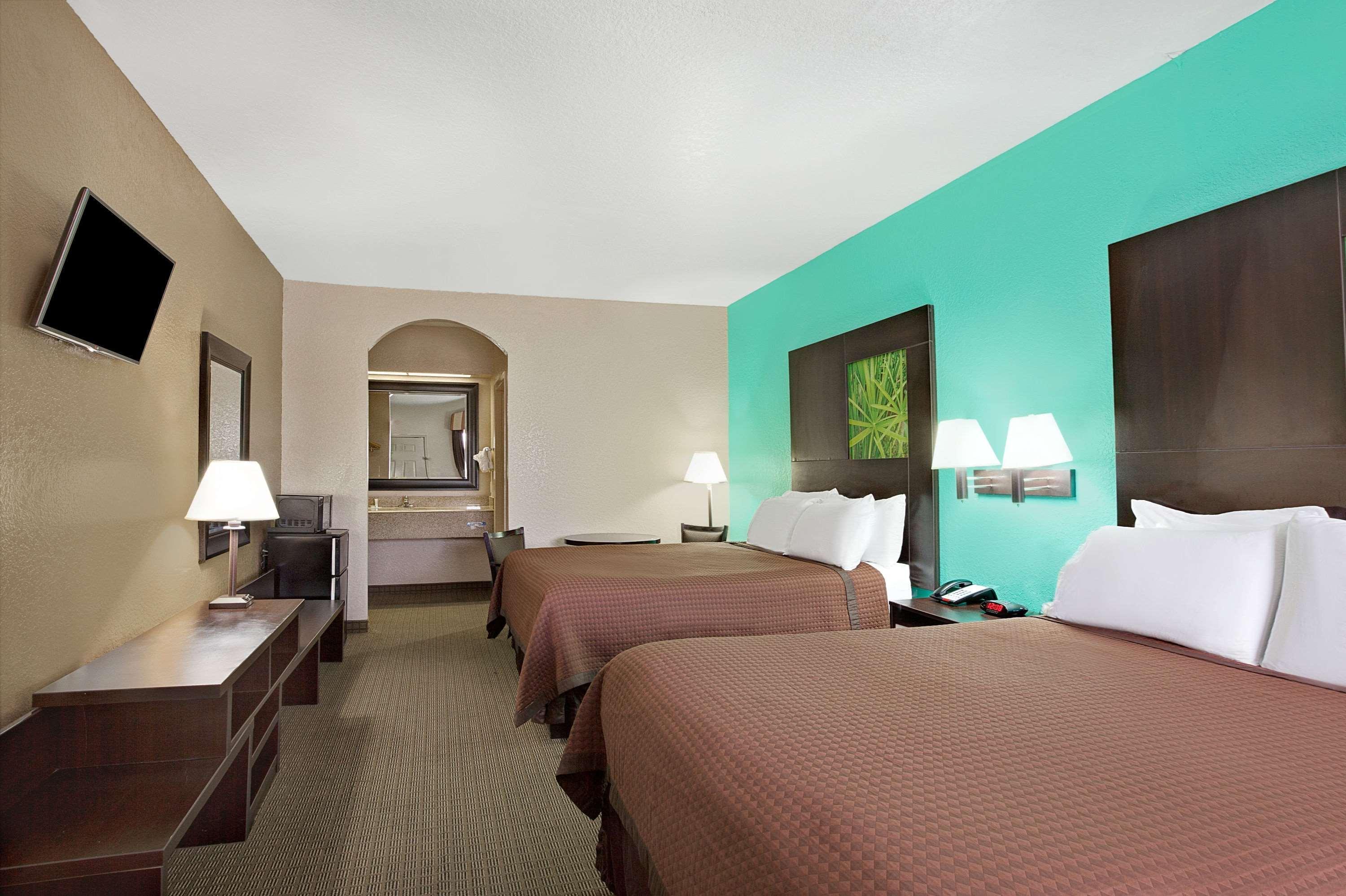 Super 8 By Wyndham 2* Galveston