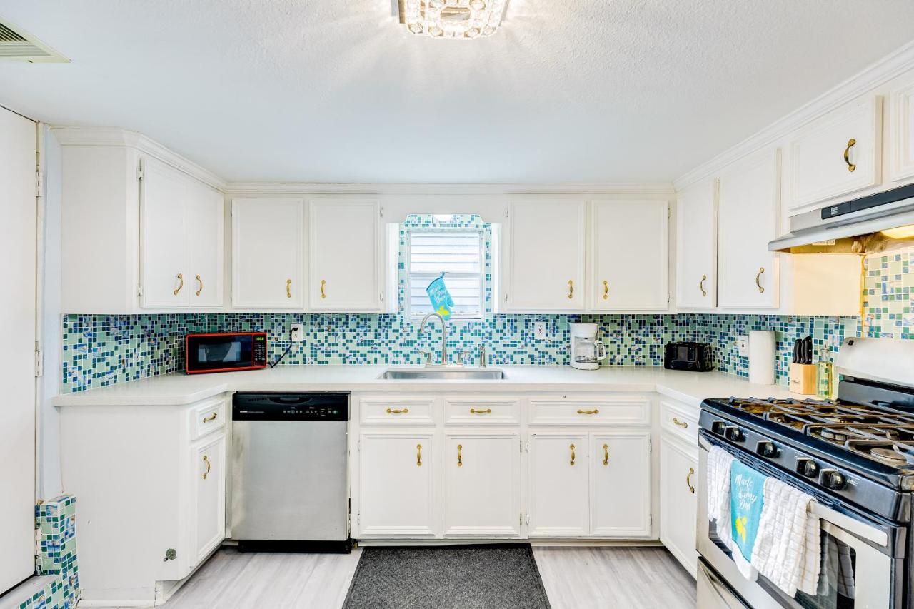Ocean Waves Holiday home Galveston