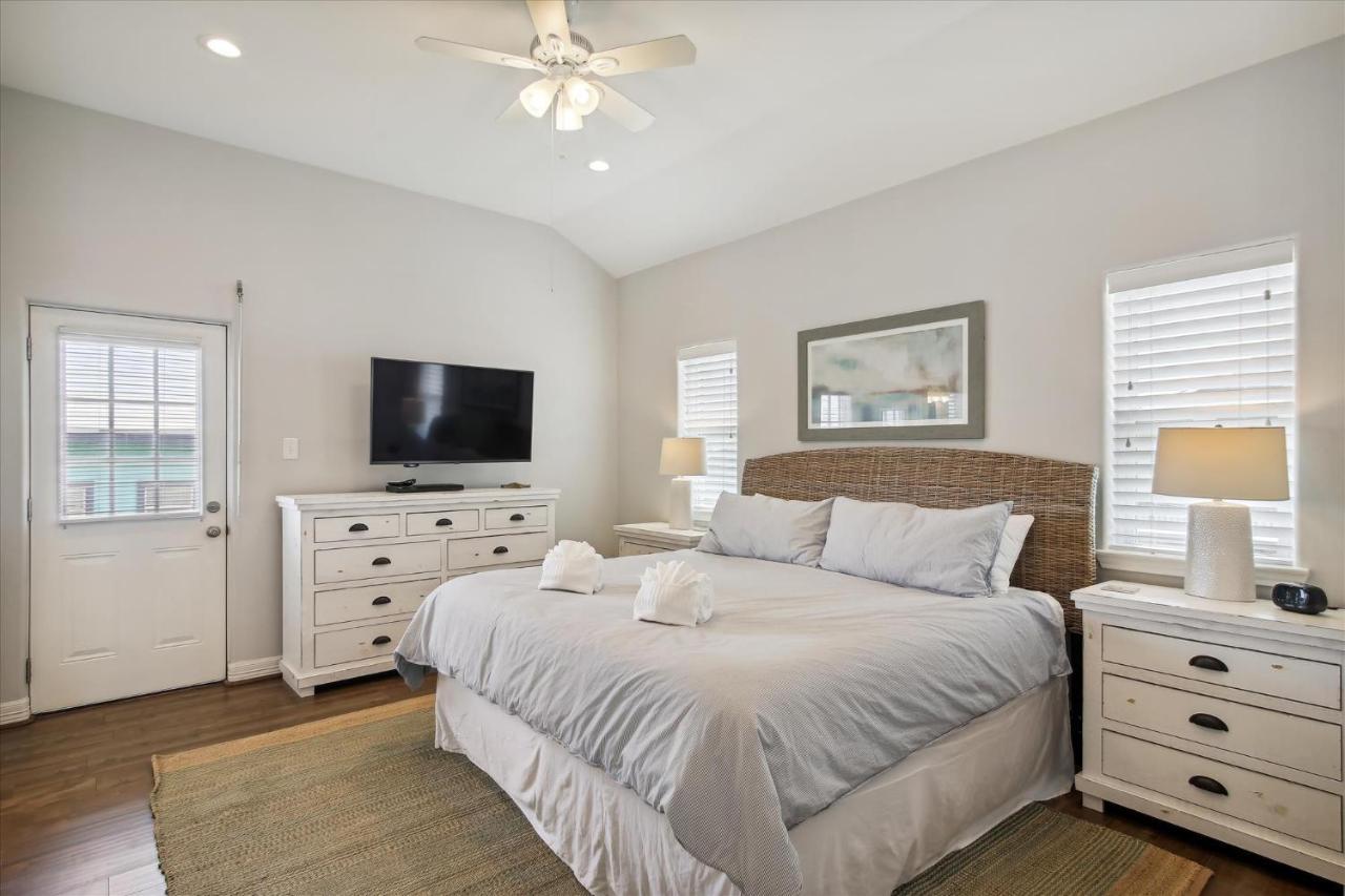 At Last! Holiday home Galveston