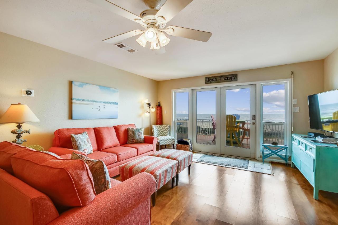 Beachfront Seashell Holiday home