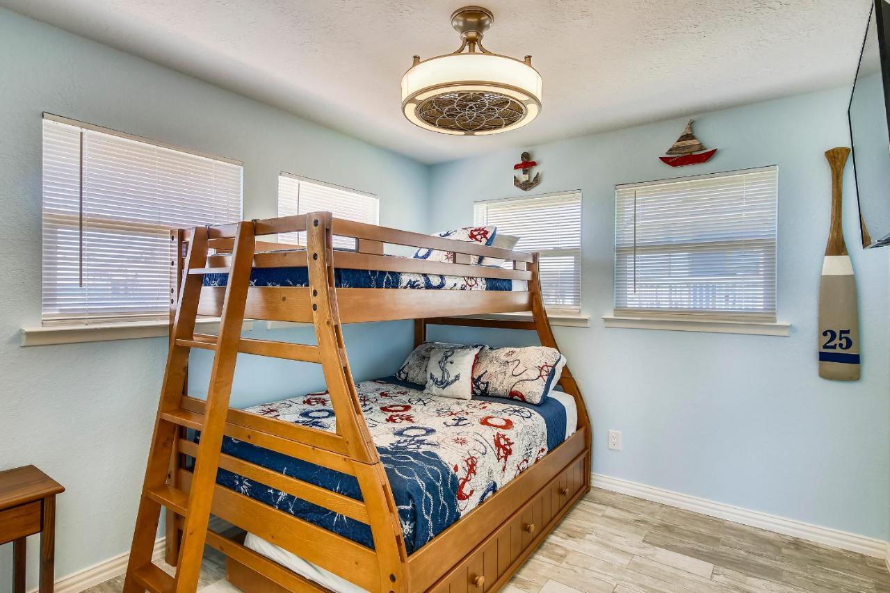 Grace's Getaway By Ryson Vacation Galveston