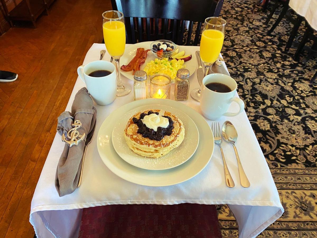 Bed & Breakfast The Mansion On 17th, Formerly Schaefer Haus