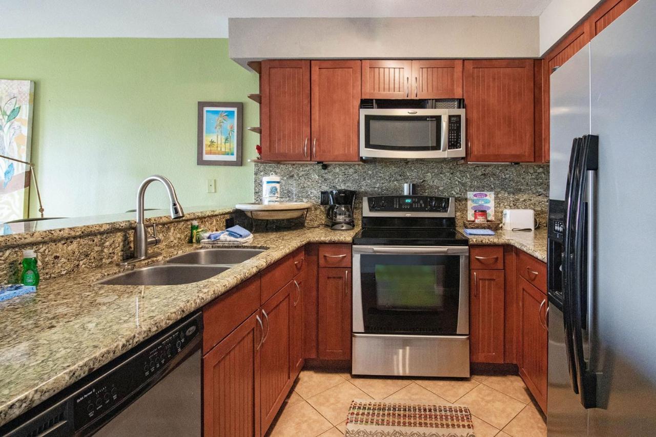Di Cocco #2-oceanfront Dog Friendly W Pool * Galveston