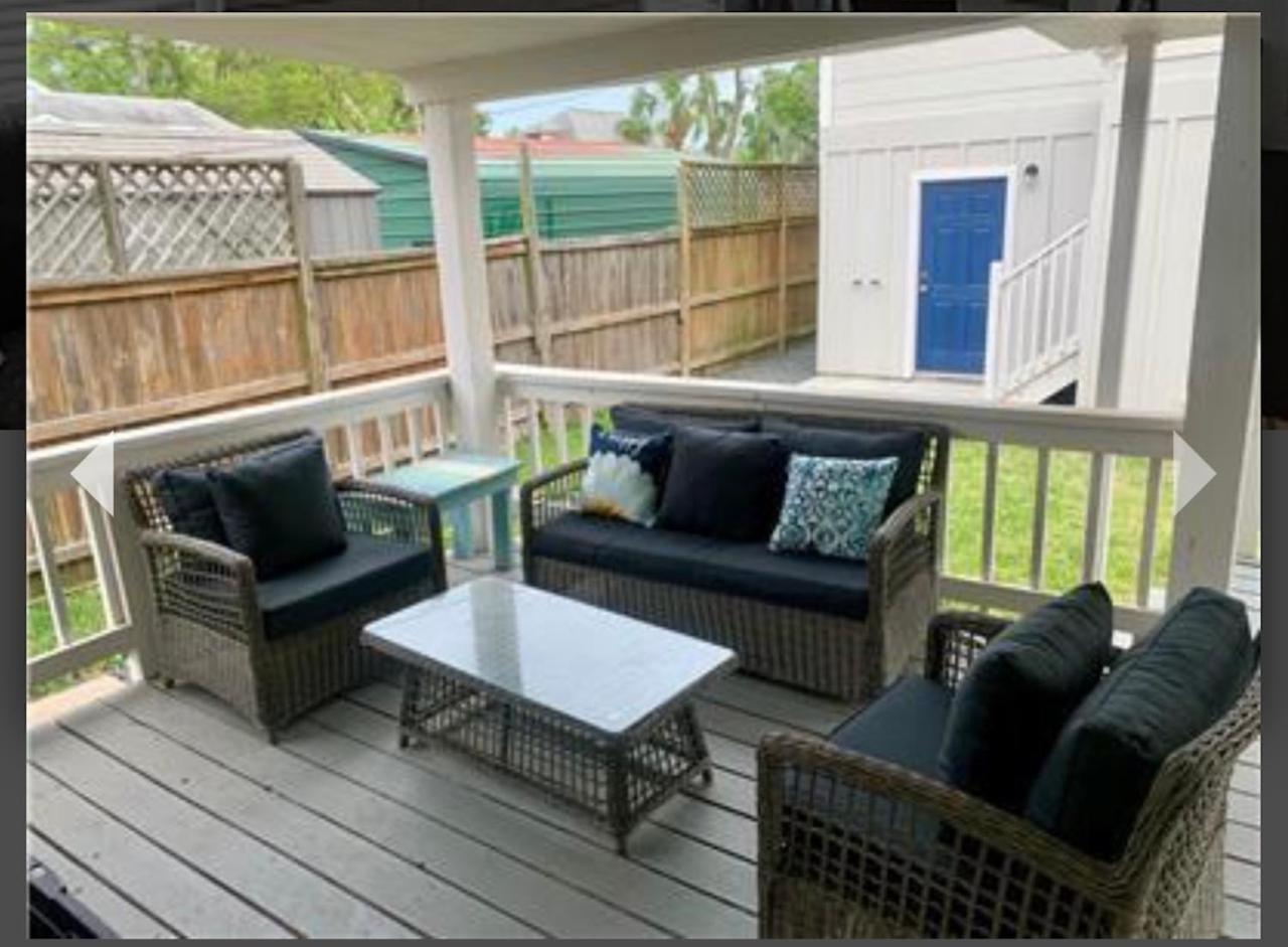 Cozy Crab Pad Guest house Galveston