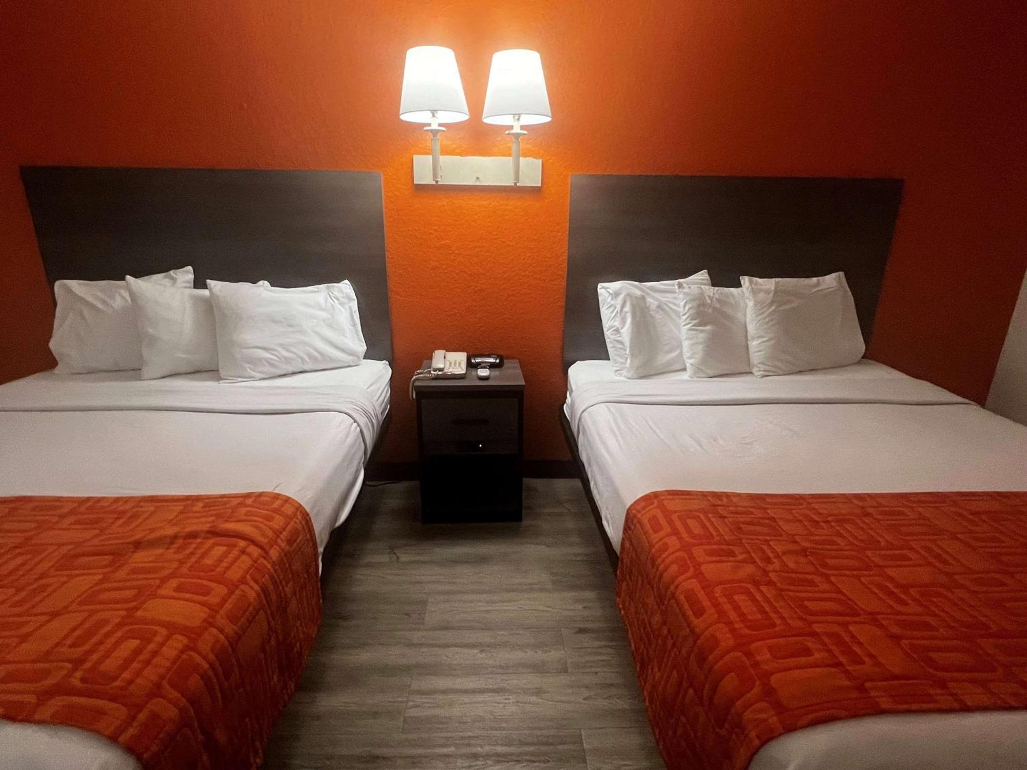 Howard Johnson By Wyndham Motel 2*