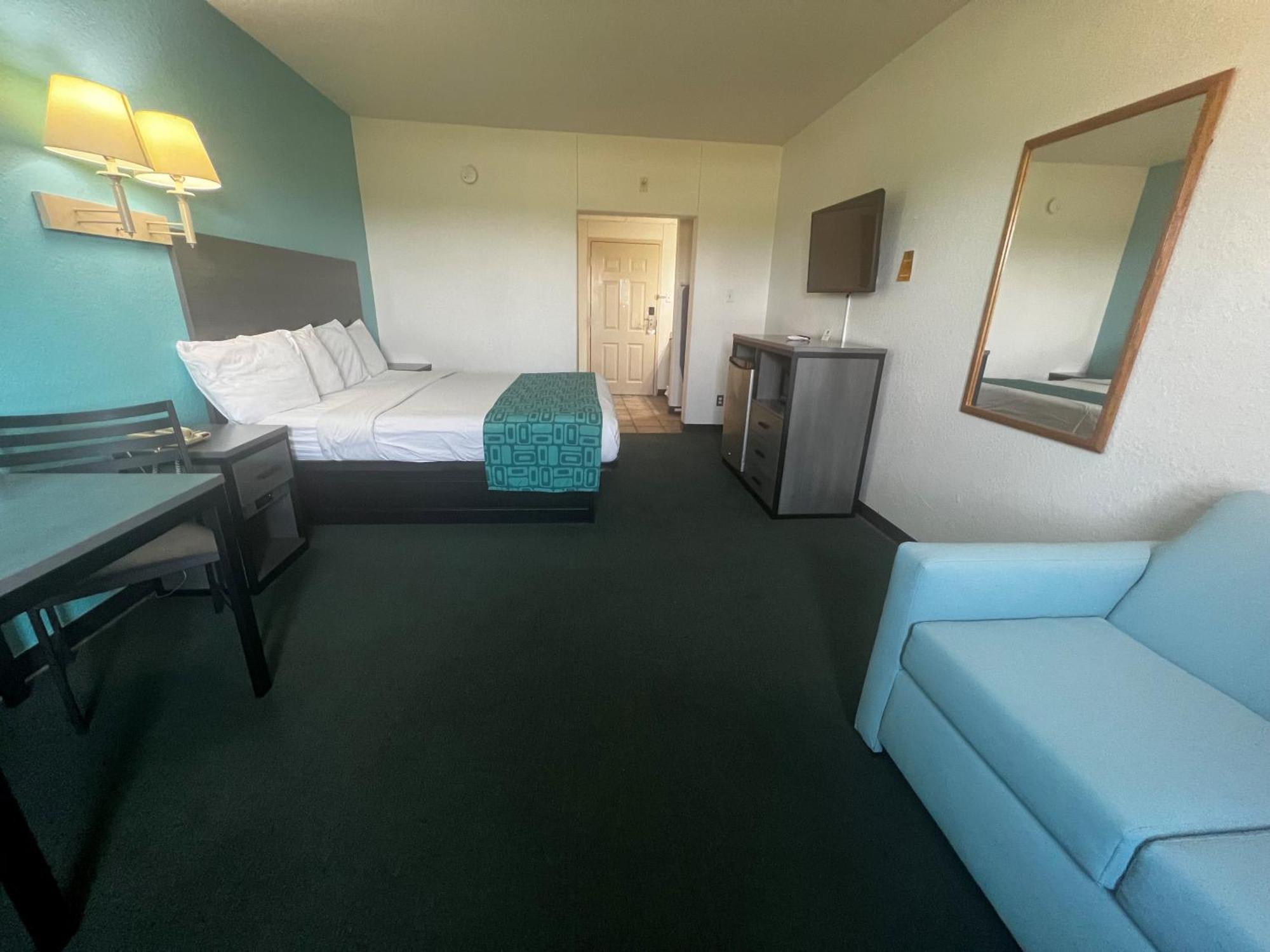 Howard Johnson By Wyndham Motel