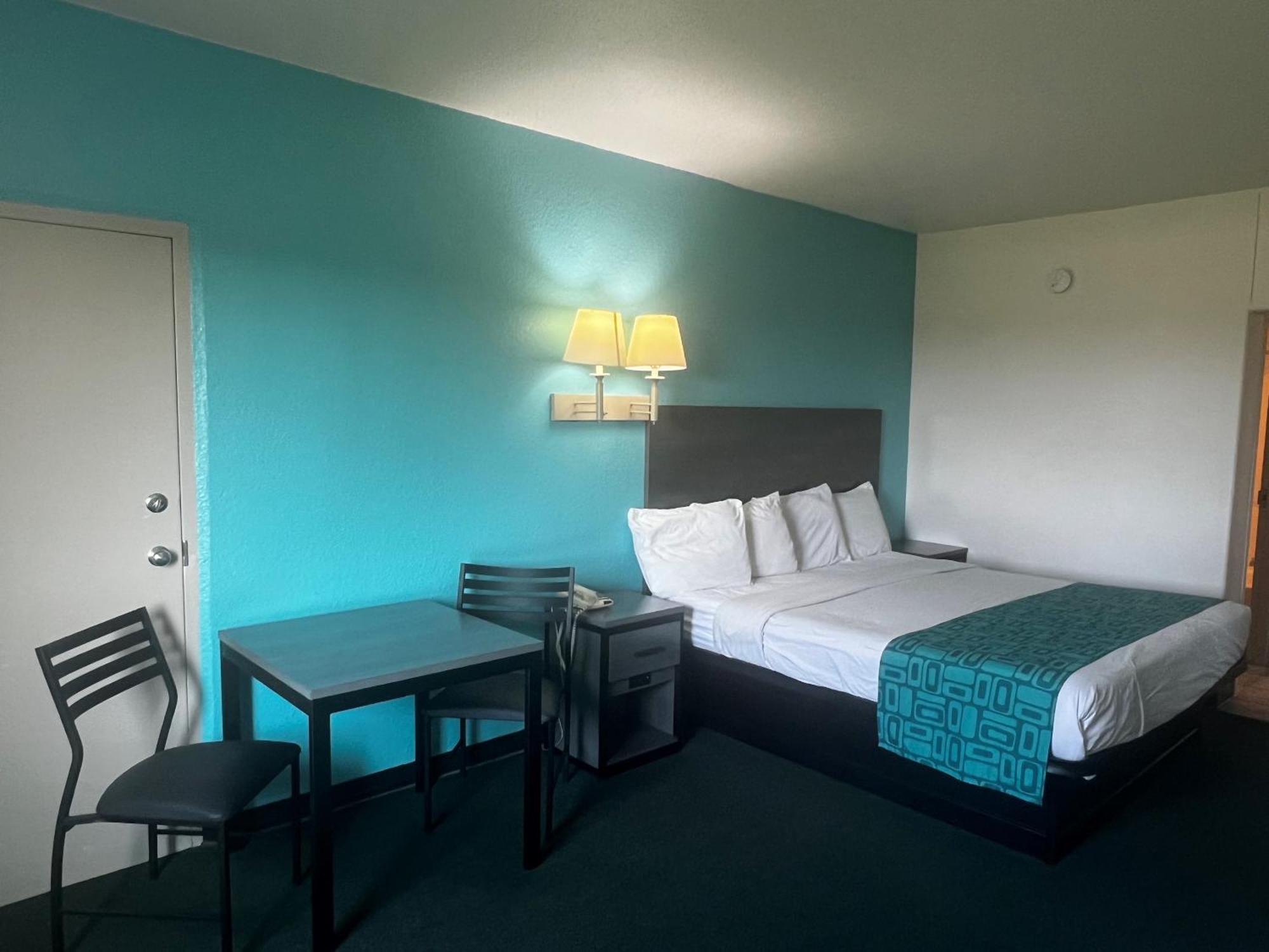 Howard Johnson By Wyndham Motel