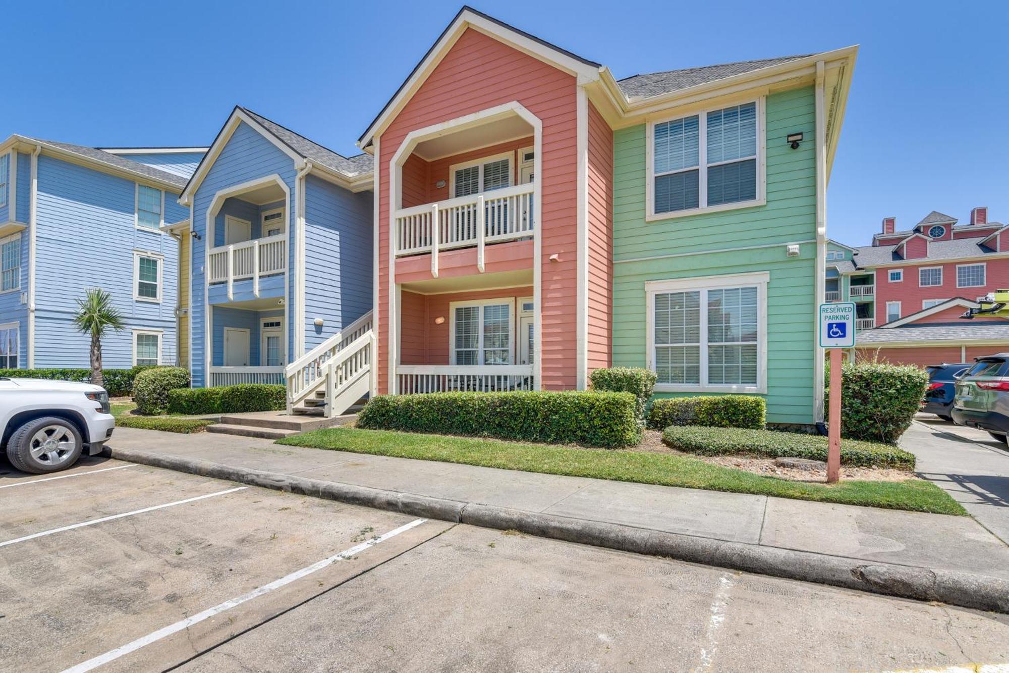Walkable Close To The Beach! Apartment