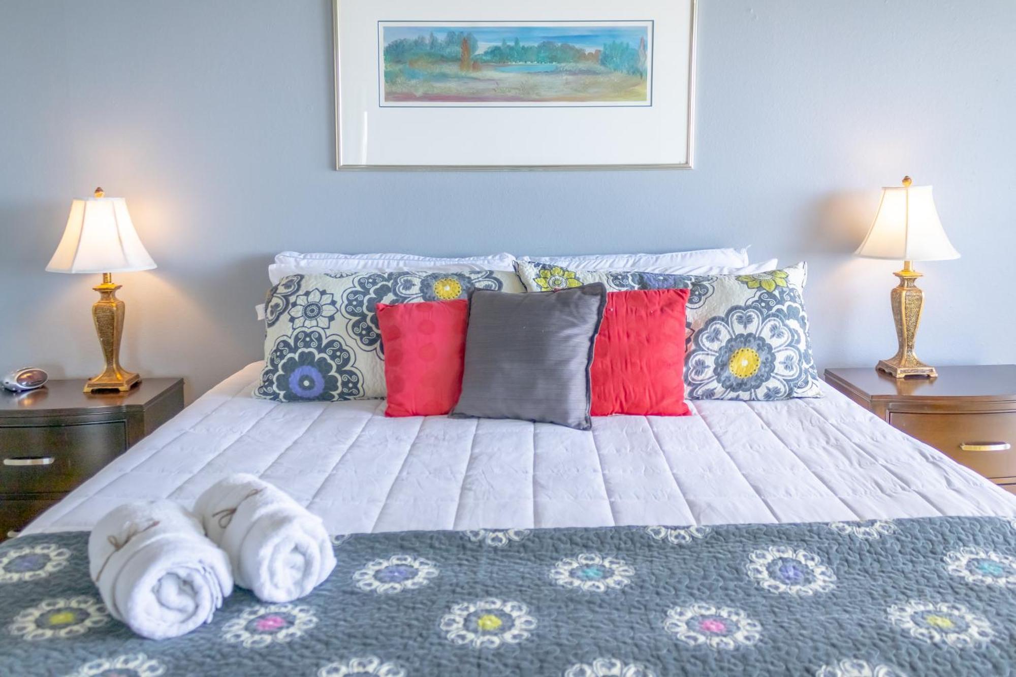 Islander East Apartment
