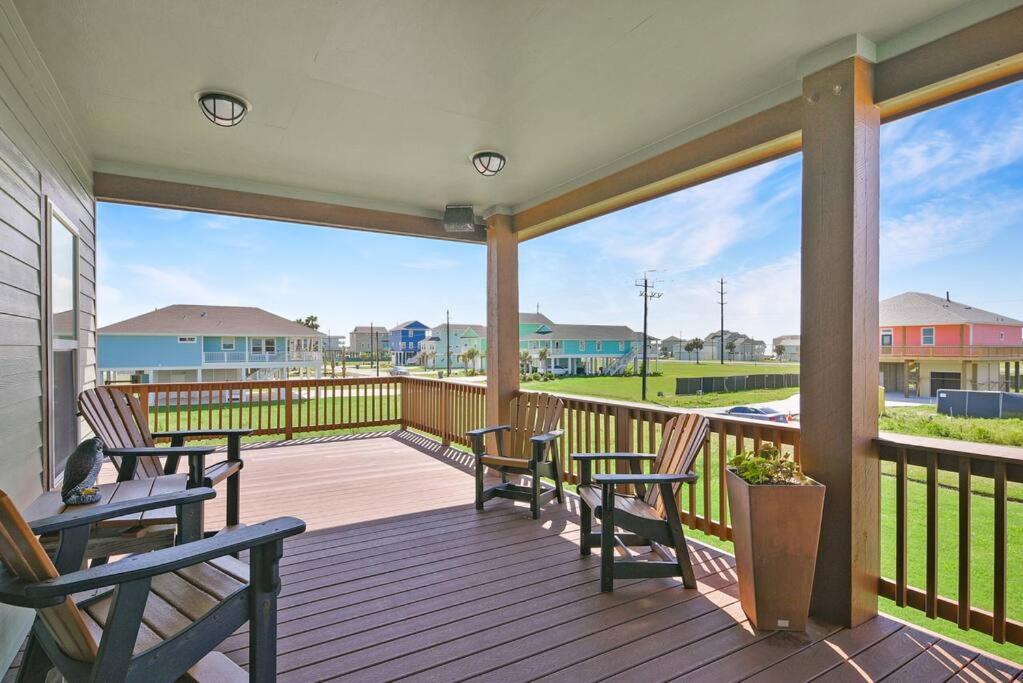 Dancing With Waves House With 3 Bedrooms And 2 Baths Holiday home Galveston