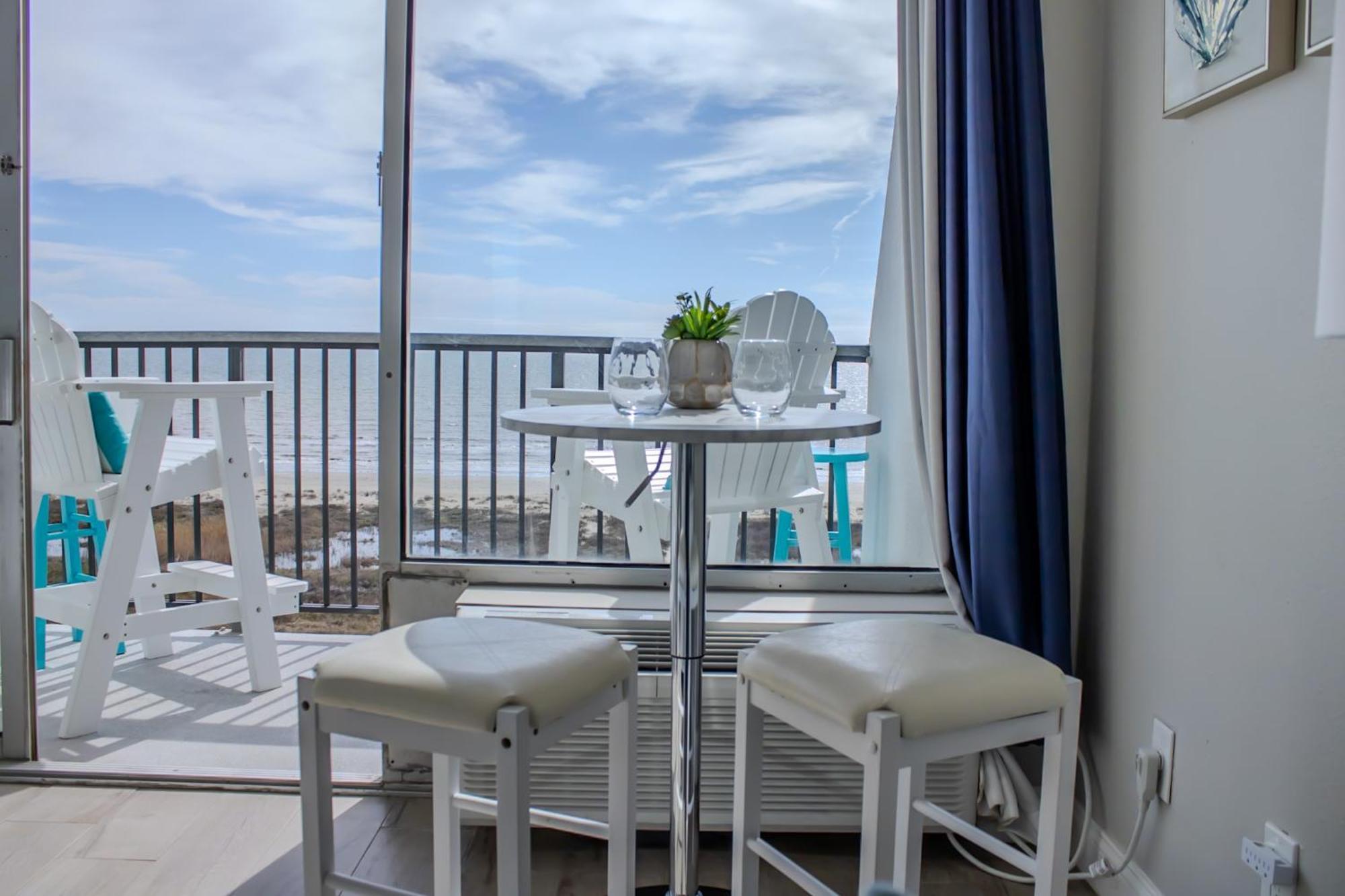 Islander East Apartment