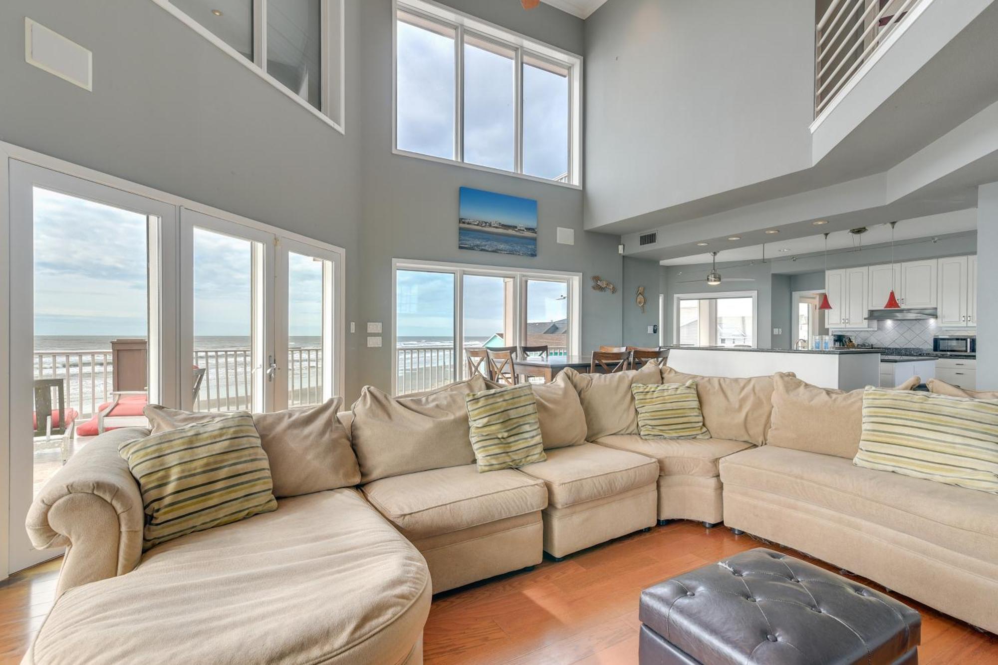 Oceanfront House Steps To Sand! * Galveston