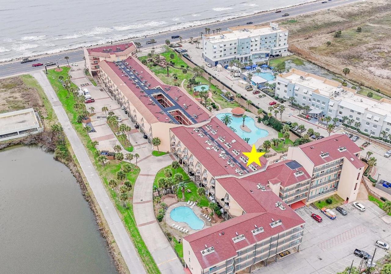 Poolside Paradise Aparthotel Galveston